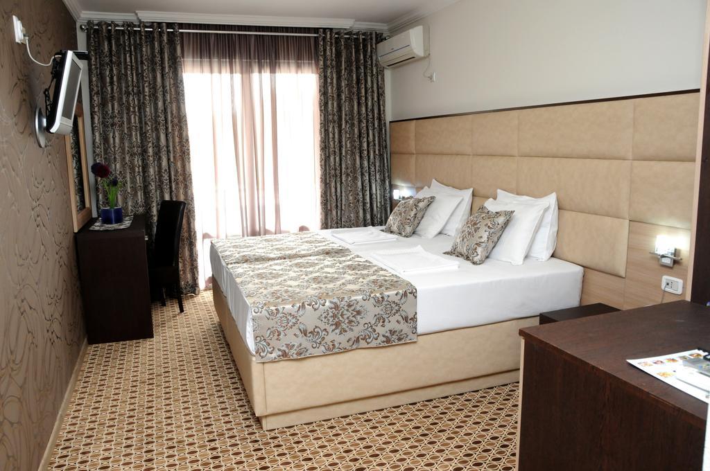 Hotel Lion Ulcinj Eksteriør billede